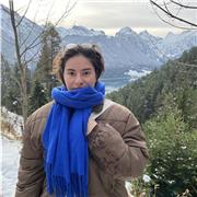 Profesora de edición de cine/vídeo/reels/tiktok, licenciada en la ECAM, Escuela de cinematografia y audiovisuales de Madrid